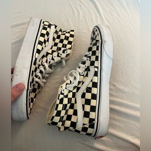 Women’s Checkered Vans